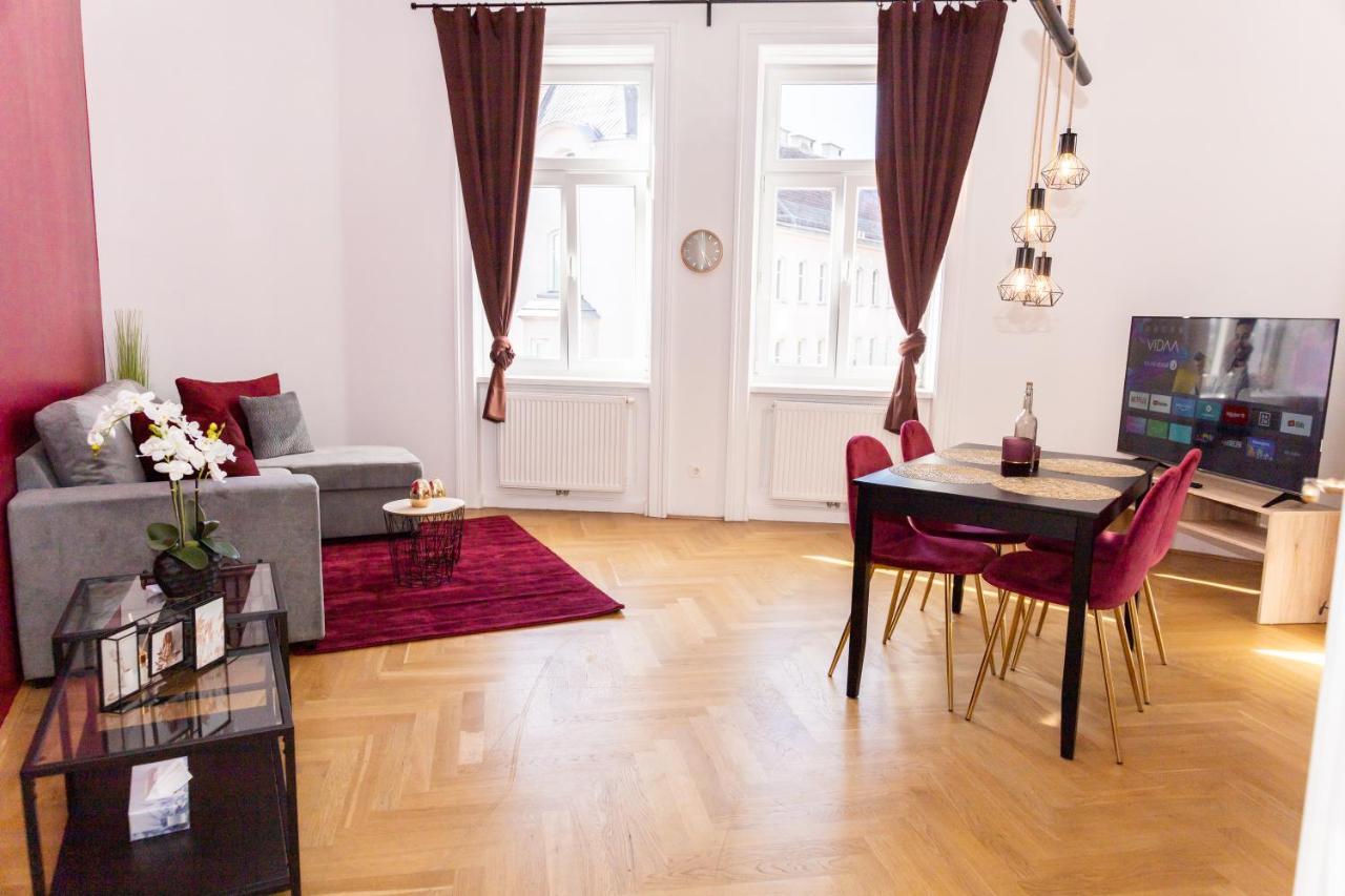 Luxe View Schoenbrunn Suite Wiedeń Zewnętrze zdjęcie